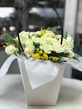 Цветочная композиция из Розы  в Азовской